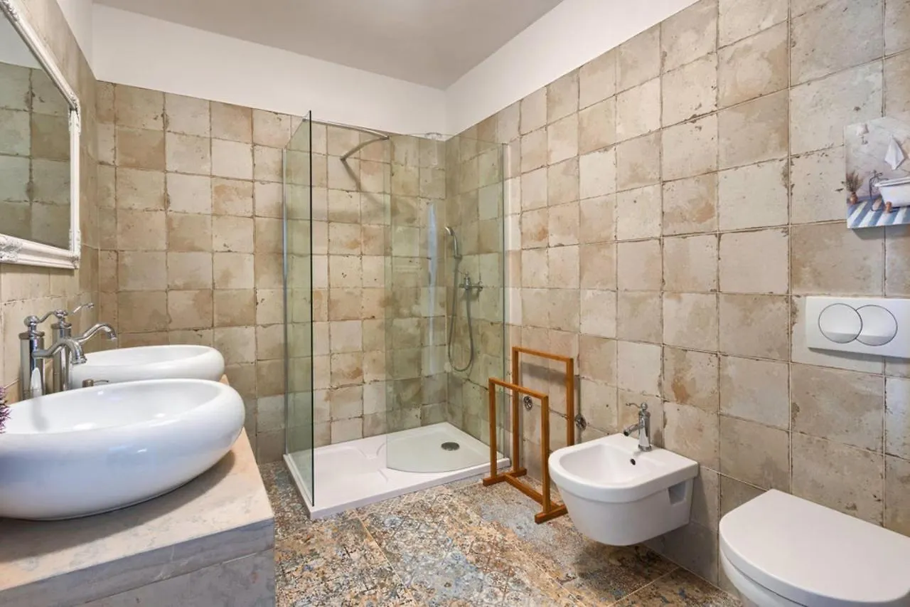 בוזט Villa Lapis - Happy Rentals